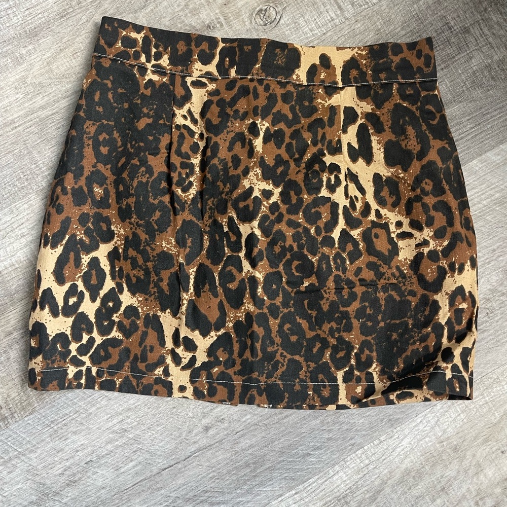 Leopard Print Mini Skirt